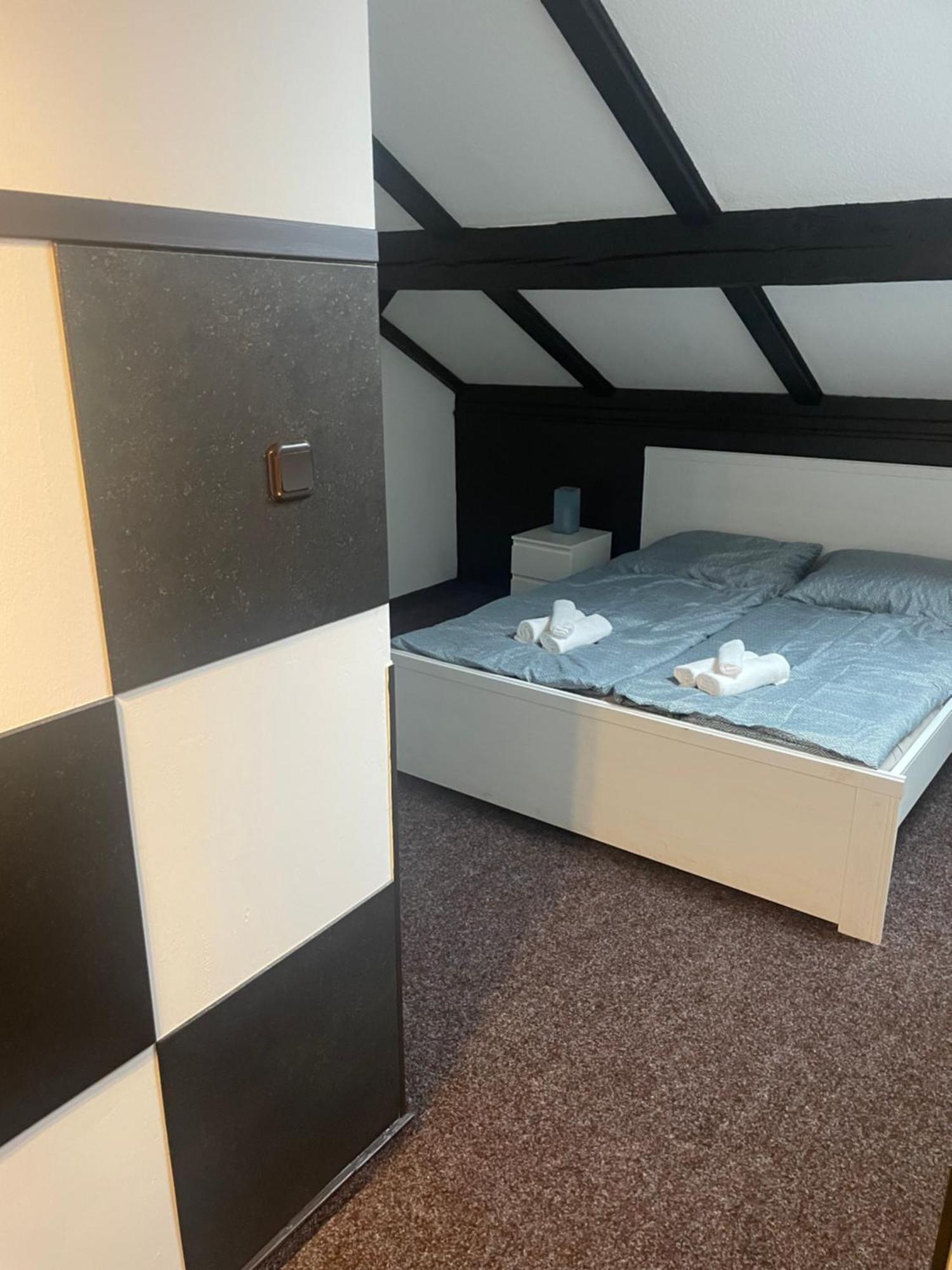Hotel Lovecky Zamecek Orion Liberec Exteriör bild